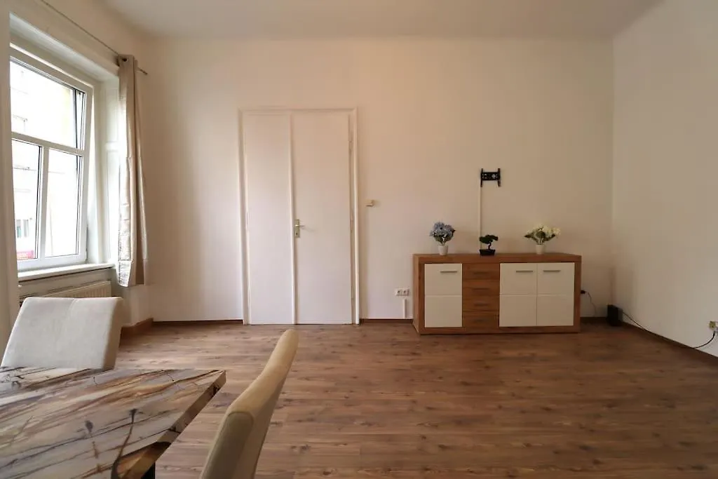 Appartement Default Tabor 57 à Vienne 0*,